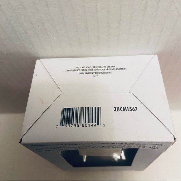 Hallmark Official Ornaments The Nightmare Before Christmas Oogie Boogie. - Picture 4 of 4